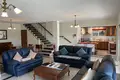 4 bedroom house 407 m² Dos Hermanas, Spain