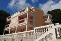Maison 559 m² Petrovac, Monténégro