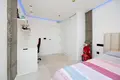5 bedroom house 250 m² Torrevieja, Spain