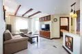 Mieszkanie 3 pokoi 103 m² Torrevieja, Hiszpania