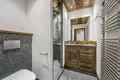 Chalet 6 bedrooms  in Les Allues, France