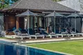 5-Schlafzimmer-Villa 700 m² Kerobokan Kelod, Indonesien