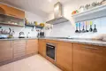 Wohnung 3 Schlafzimmer 194 m² Marbella, Spanien