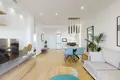 Mieszkanie 2 pokoi 131 m² Torrevieja, Hiszpania