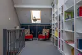 7 room house 295 m² Warsaw, Poland