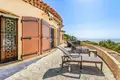 3 bedroom villa 350 m² in France, France