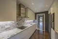Mieszkanie 2 pokoi 140 m² Marbella, Hiszpania