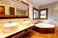 4 bedroom house 528 m² Spain, Spain