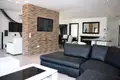 3 bedroom apartment 250 m² Boreti, Montenegro