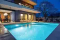Villa de 4 dormitorios 244 m² Pola, Croacia