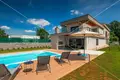5 room house 270 m² Opcina Svetvincenat, Croatia