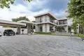 Villa de 7 dormitorios 2 404 m² Sangkat Prek Aeng, Camboya