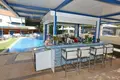 Hotel 625 m² in Pefkochori, Greece