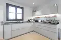 Дом 5 спален 225 м² Сан-Педро-Алькантара, Испания