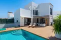 3 bedroom villa 170 m² Urbanizacion Dona Pepa, Spain