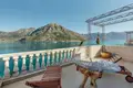 2 bedroom apartment 92 m² Kostanjica, Montenegro