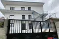 Casa 10 habitaciones 350 m² Bashkia Vlore, Albania