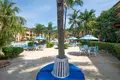 Condo z 2 sypialniami 129 m² West Bay, Honduras