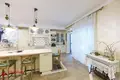 Dom wolnostojący 246 m² Kalodziscanski sielski Saviet, Białoruś