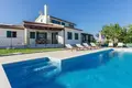 4 bedroom Villa 220 m² Grad Pula, Croatia