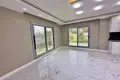6 bedroom villa 350 m² Mezitli, Turkey