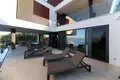 Maison 3 chambres 330 m² Opcina Preko, Croatie