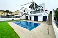 4-Schlafzimmer-Villa 260 m² Urbanizacion Dona Pepa, Spanien