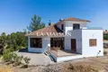 Dom 4 pokoi 340 m² Lythrodontas, Cypr