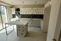 Duplex 5 bedrooms 340 m² Beylikduzu, Turkey