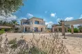 Haus 4 Schlafzimmer 245 m² Peyia, Zypern