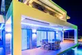 Villa de 4 dormitorios 440 m² Calpe, Španjolska