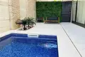 Mieszkanie 4 pokoi 276 m² Nikozja, Cypr
