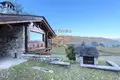 2 bedroom Villa 450 m² Monvalle, Italy