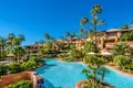 Mieszkanie 2 pokoi 157 m² Marbella, Hiszpania