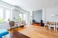 Квартира 3 комнаты 67 м² Варшава, Польша
