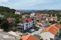 Mieszkanie 4 pokoi 81 m² Murter, Chorwacja
