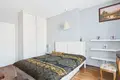 2 bedroom apartment 84 m² Warsaw, Poland