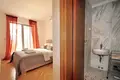 2 bedroom apartment 78 m² Dobrota, Montenegro