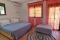 Haus 5 Schlafzimmer 253 m² Dos Hermanas, Spanien