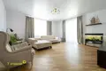 House 251 m² Kalodziscanski sielski Saviet, Belarus