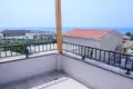 3-Schlafzimmer-Villa 200 m² Lustica, Montenegro