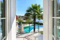 villa de 5 dormitorios 400 m² Monvalle, Italia