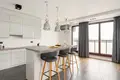 2 bedroom apartment 117 m² Warsaw, Poland