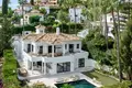 Haus 4 Schlafzimmer 321 m² San Pedro Alcantara, Spanien