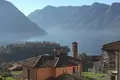 Haus 3 Schlafzimmer 210 m² Ossuccio, Italien