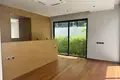 Mieszkanie 3 pokoi 320 m² Si Sunthon, Tajlandia