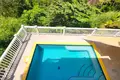 Haus 4 Schlafzimmer 195 m² Roatan, Honduras