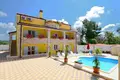 Hotel 486 m² en Grad Porec, Croacia