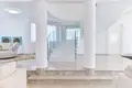 5 bedroom villa 350 m² Agios Tychonas, Cyprus