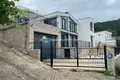 3 bedroom house 257 m² Sutomore, Montenegro